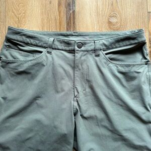 LULULEMON Green ABC Slim Pants - 32